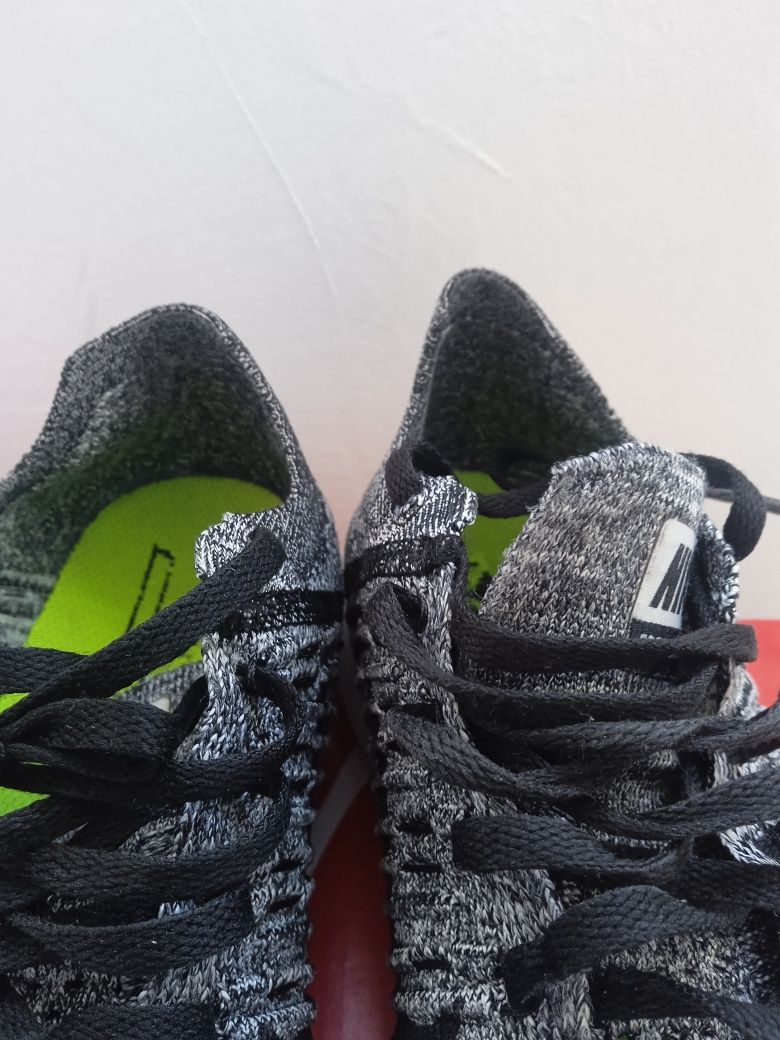 Nike Running  42
