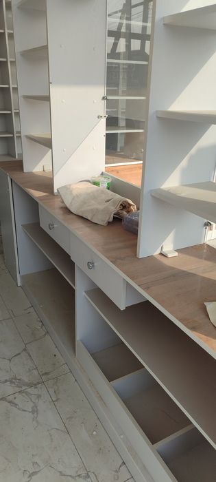 Аптека мебел сотилади йанги ишлатилмаган