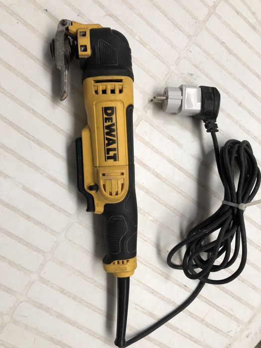 Мултифункционален инструмент DeWALT DWE315 , 300 W