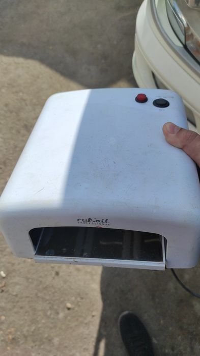 Продам или поменяю маникюрную лампу!