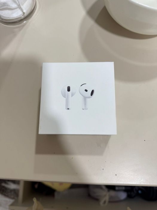 Apple AirPods 4 НОВЫЕ