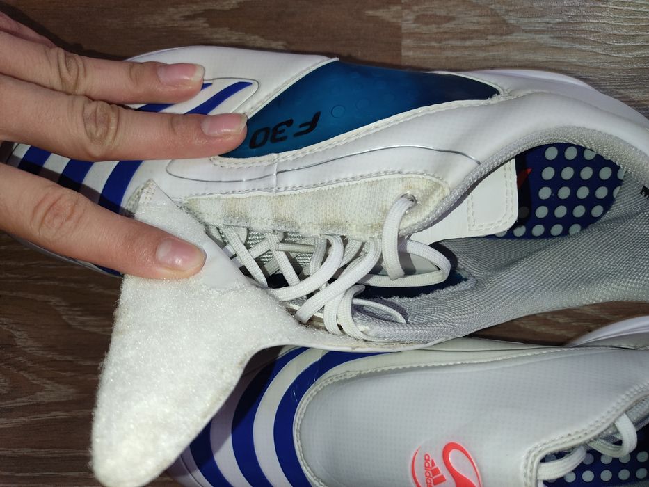 Продаю Новые Оригинальные Бутсы adidas