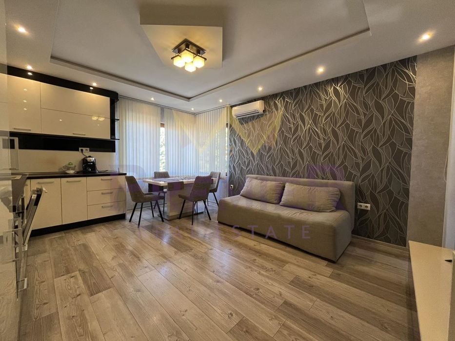 Дава се под наем Тристаен апартамент в Варна, Трошево - 80 кв.м за 612 € - Снимка #2