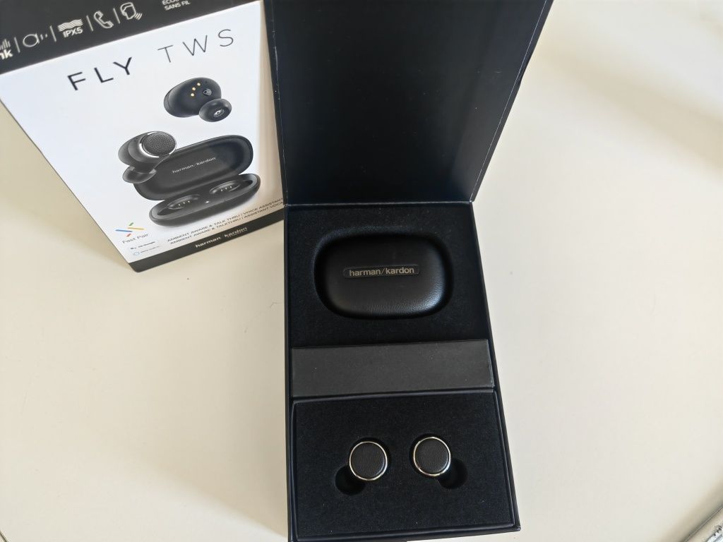 Безжични слушалки Harman Kardon FLY TWS