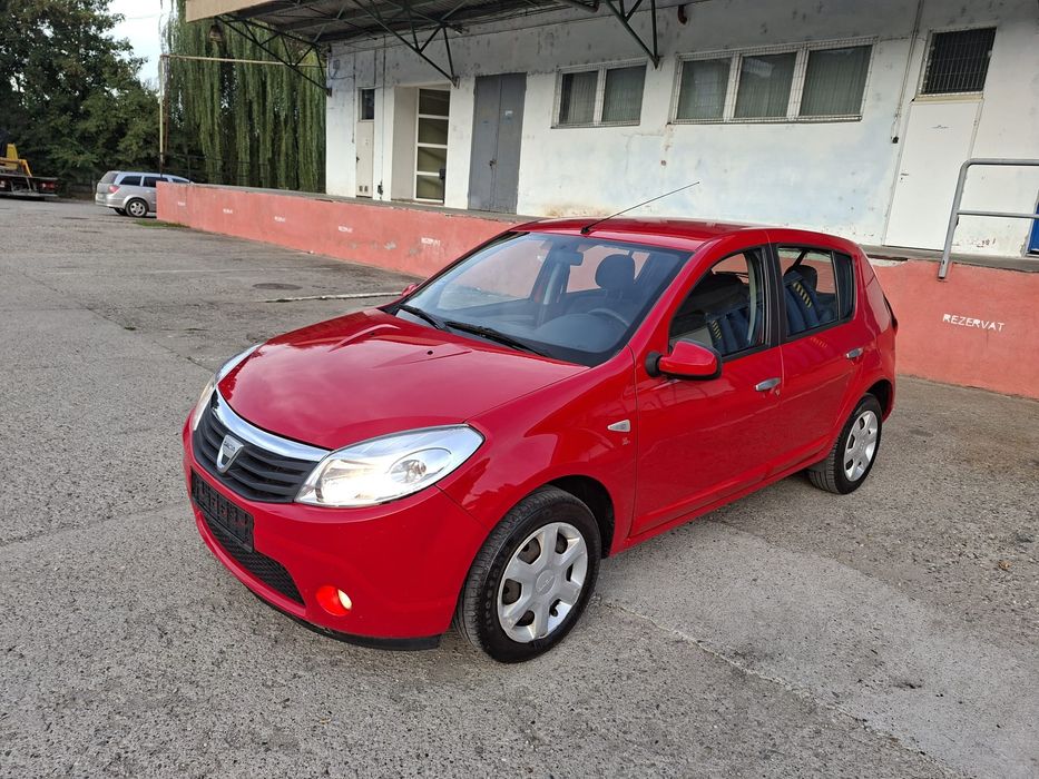 Dacia Sandero an 2011 motor 1,5 DCi Euro 5 Laureate