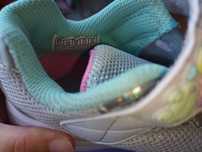 Skechers 27 fete