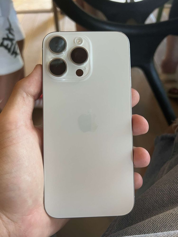 Iphone 15 PRO MAX(256GB/92%s.bat/White Titanium)