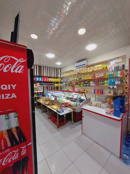 Tayyor oziq ovqat sotiladi