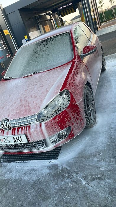 Vând golf 6 1.4 tfsi Sau schimb cu e90/e60