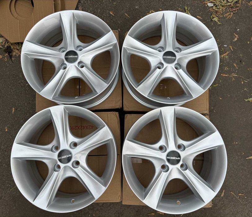 Новые диски r15 на audi 80