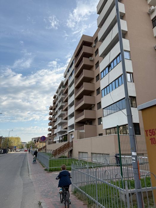 Garsoniera de vânzare