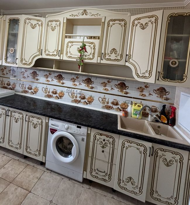 Кухонный гарнитур, состояние, состояние  хорошое.