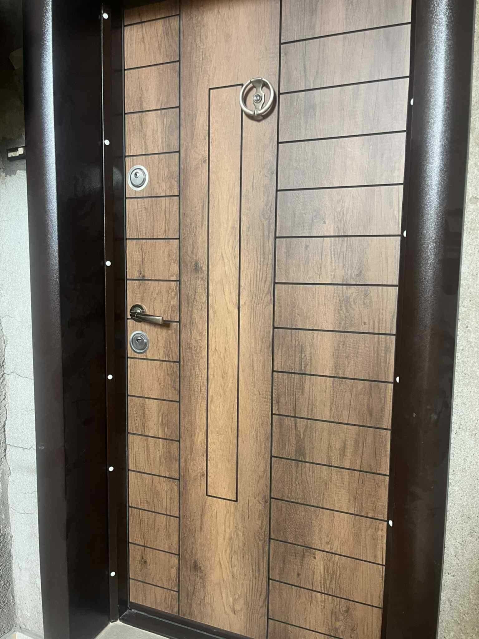 Продавам етаж от къща