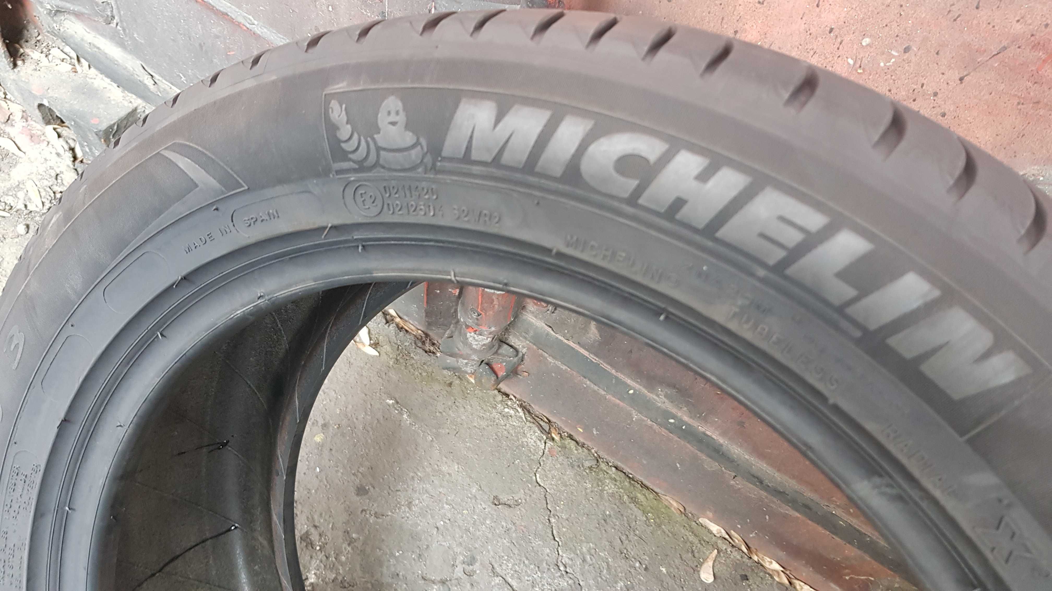 Michelin 215/50/17