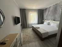 Inchiriez hotel de 3 stele super central în Arad
