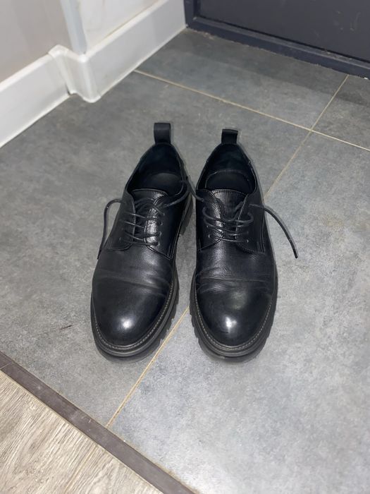 Продам кожаные туфли