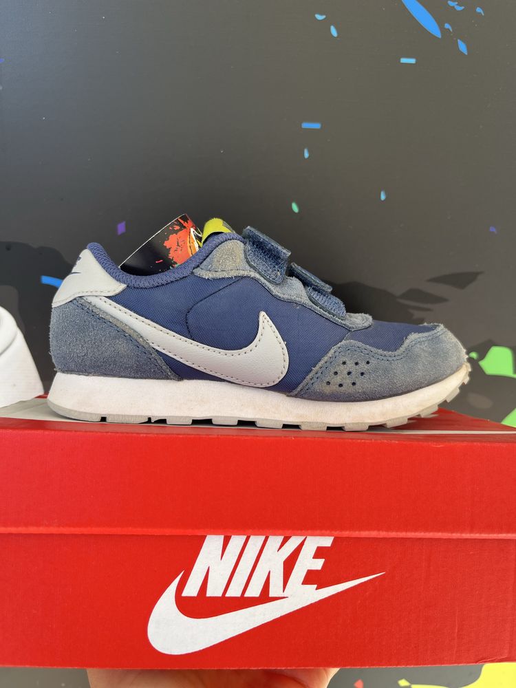 Детски летни маратонки Nike номер 28.5