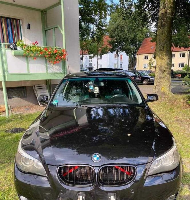 Бъбреци (Решетки) за BMW E60 / E61 (2003-2009) Черен Гланц Двойни