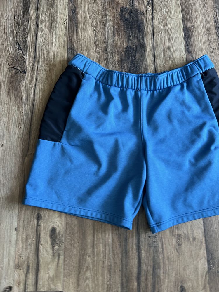 The North Face size XL