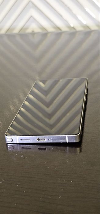 Samsung galaxy s25 Ultra Titanium 12/256Gb Vietnam Dual Sim