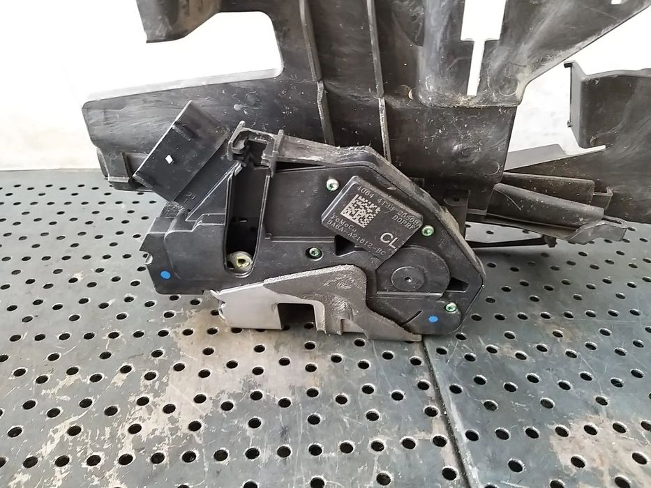 Broasca usa dreapta fata ford fiesta 6 cb1 ccn 8a6aa21812bc 8a61a21978ac