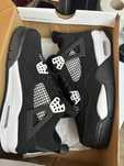 Jordan 4 White thunder