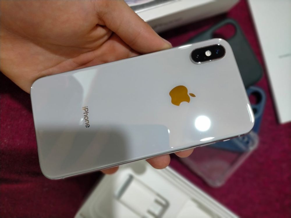 iPhone XS 256gb white