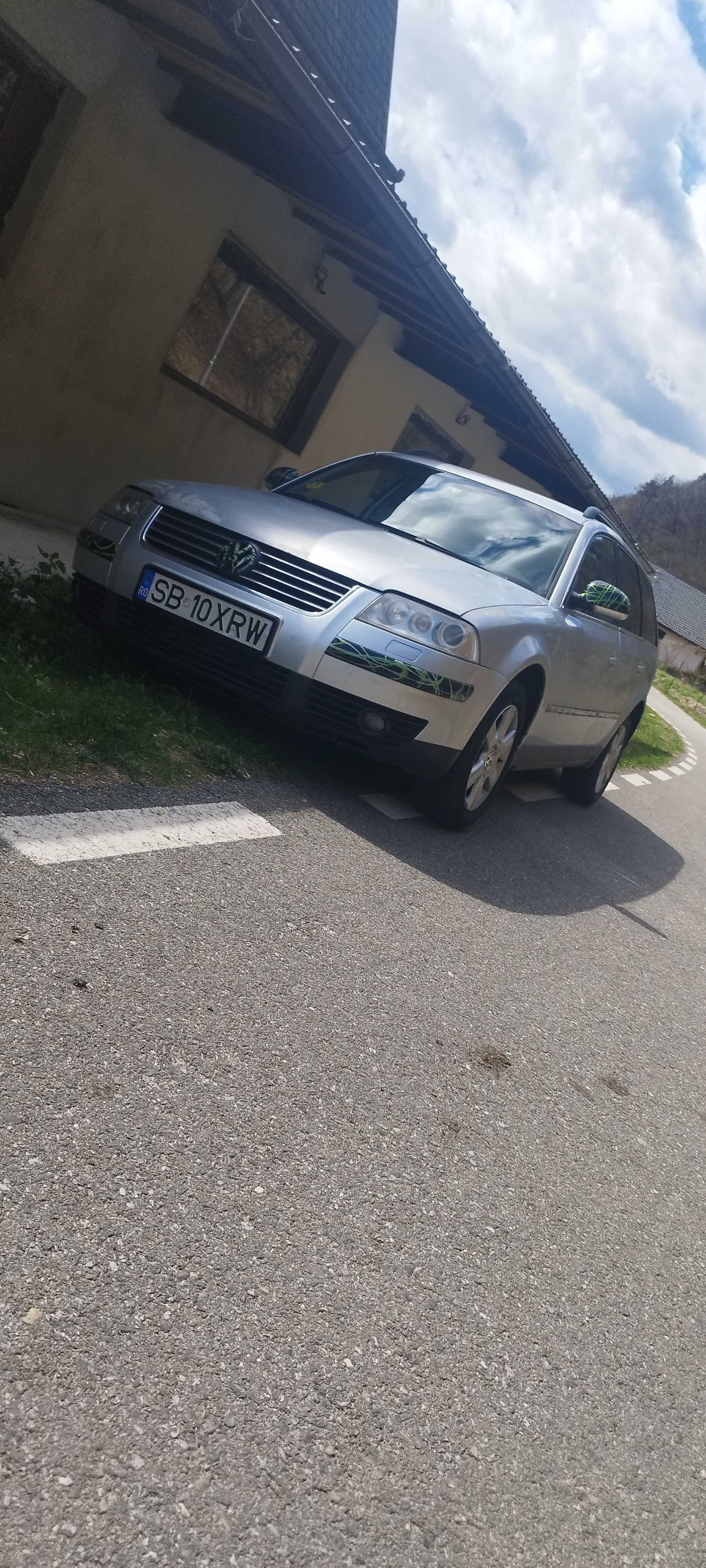 Vând Volkswagen passat b5.5 facelift 2.0 TDI