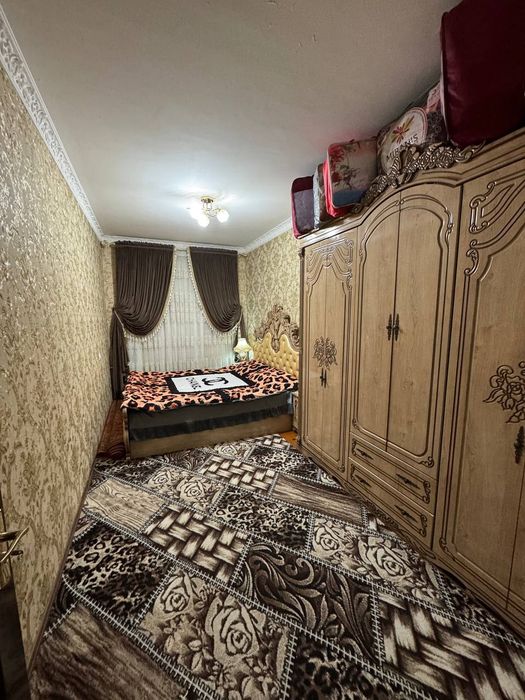 Продажа 4 хона 5 етаж 5 етажл 
Тасикбойов 1
Йули юзи
93 кв