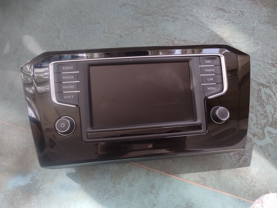 Display 6.5" si rama adaptoare Volkswagen Passat b8