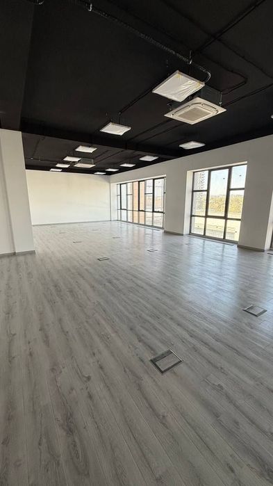 Продается офис Улица Махтумкули
1061м2