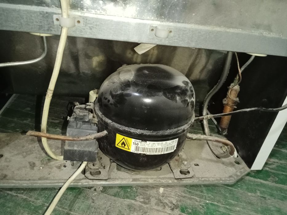 Продается Atlant холодильник рабочая