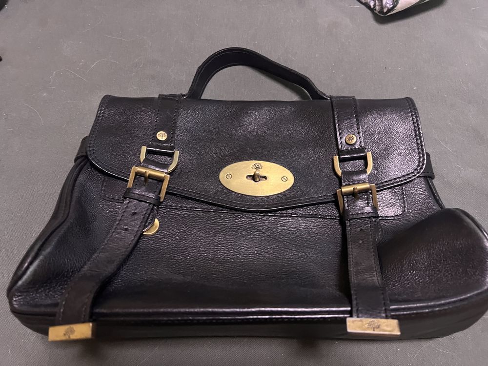 Чанта естествена кожа Mulberry и Guess