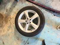 roti mercedes 19 + cauciucuri 235/55/19 hankook (purtate o vara)