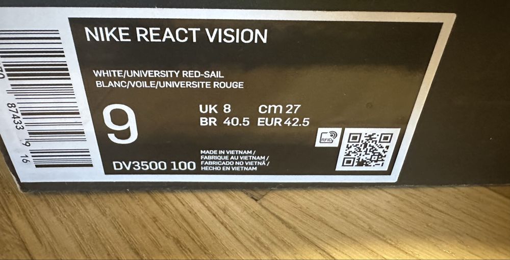 ПРОДАВАМ Оригинални *** - Nike React Vision - 42.5