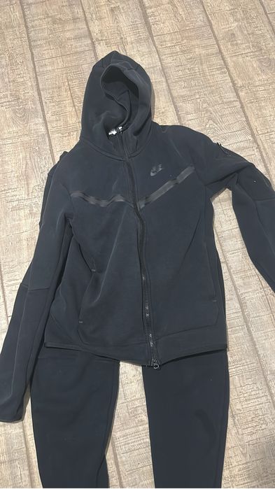 Tech fleece marimea s