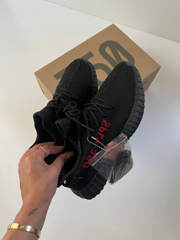 Yeezy Boost 350 V2 ‘Bred