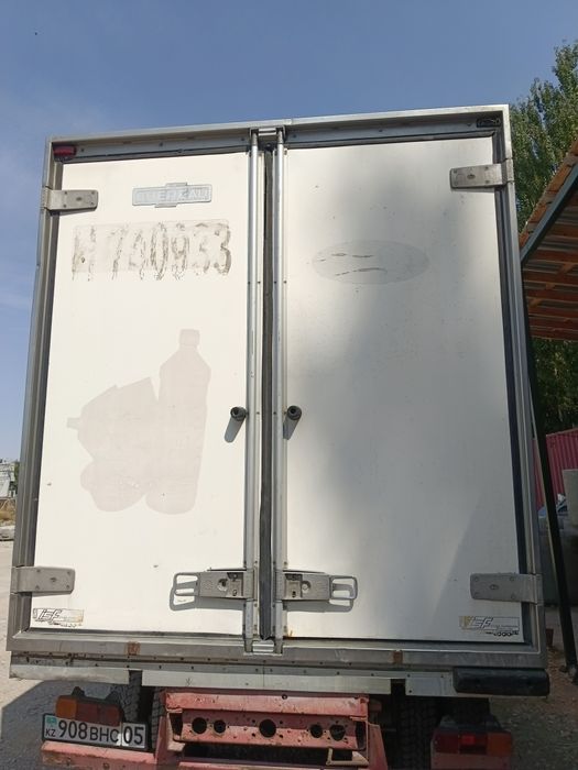 Териобутка рефрежиратор