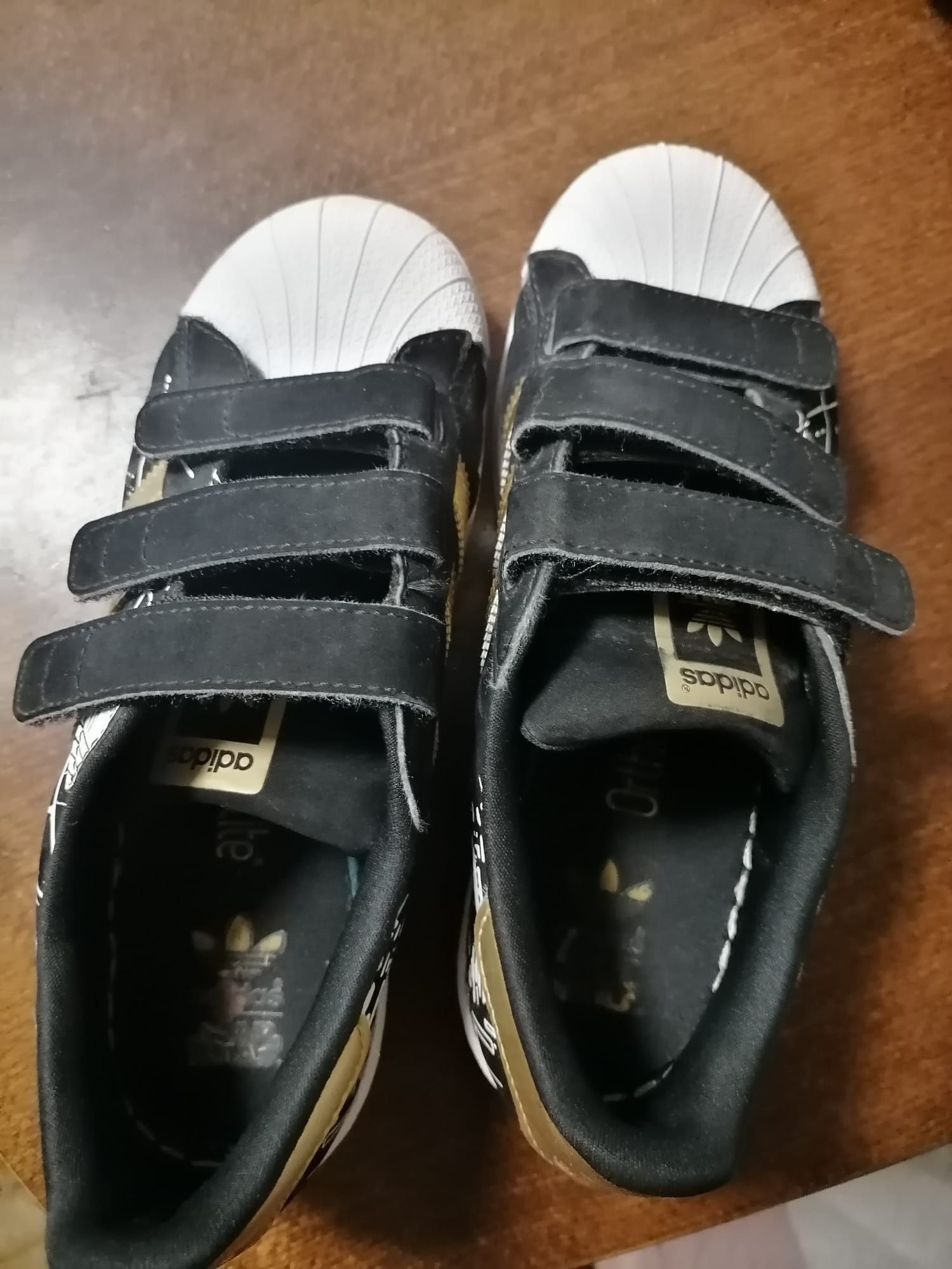 Кецове,  маратонки Adidas, star wars 33номер