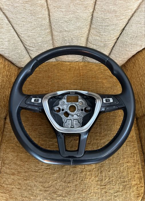 Volan VW Passat B8, Golf 7, Sharan, Touran, Tiguan : 5G0419091DN