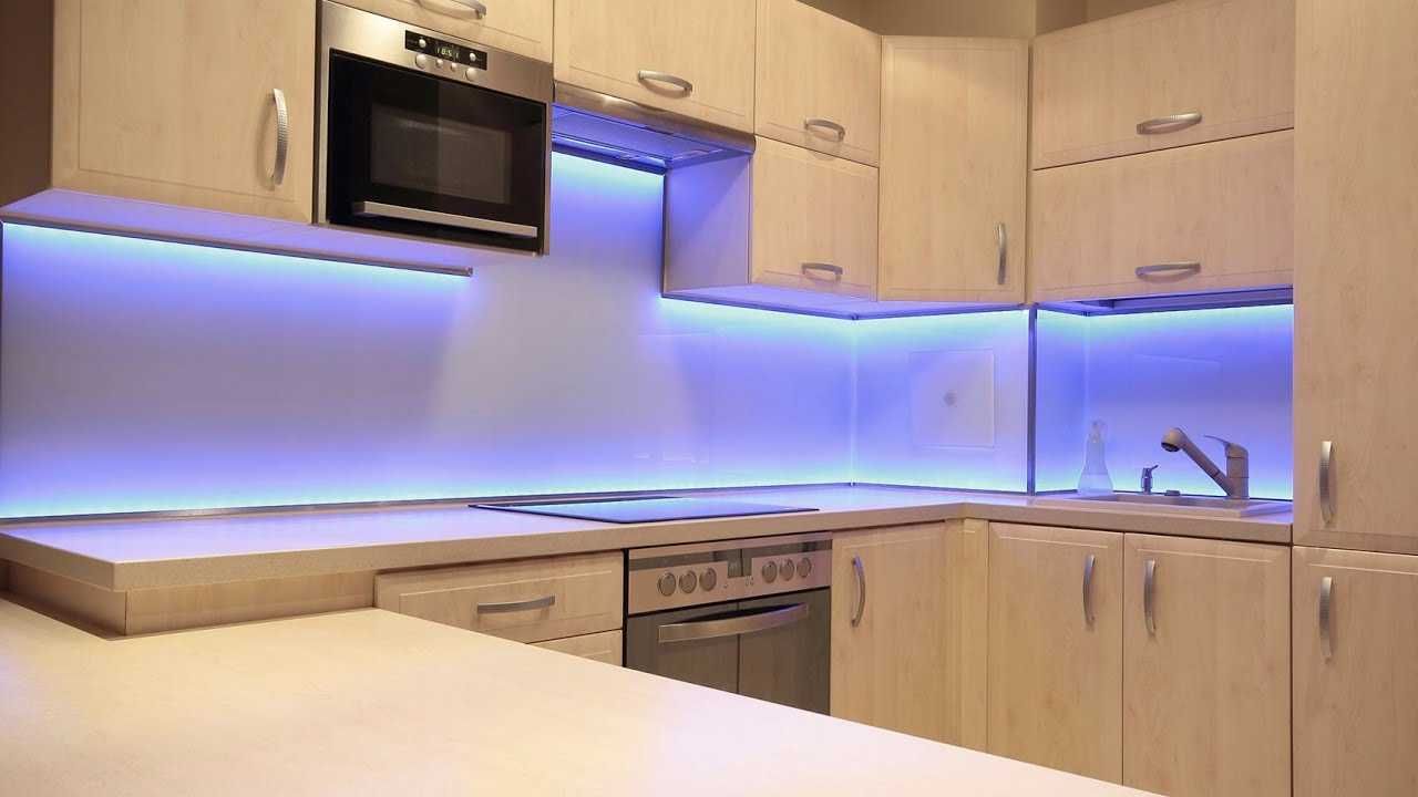 Установка подсветки на кухню на стол потолок телевизор кровать мебель.