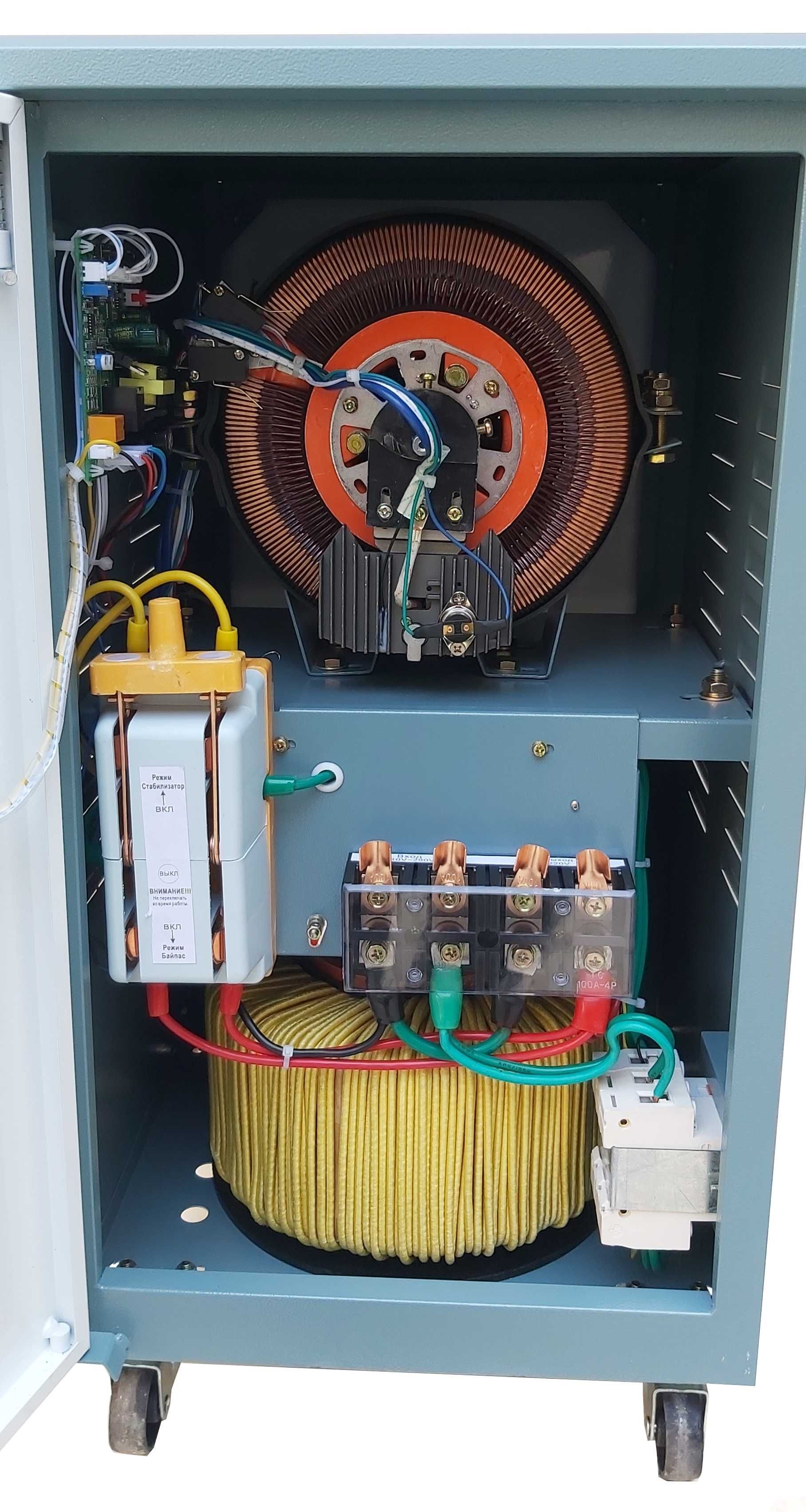 стабилизаторы напряжения для дома Vitok VT-20000