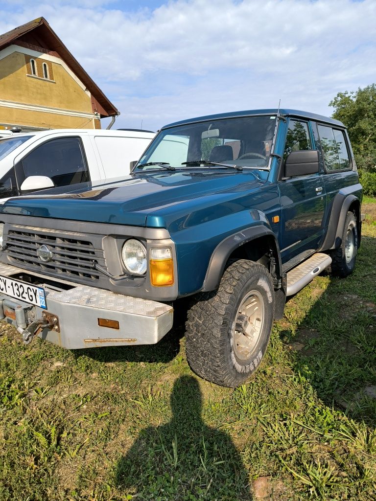 Nissan patrol y60 2,8