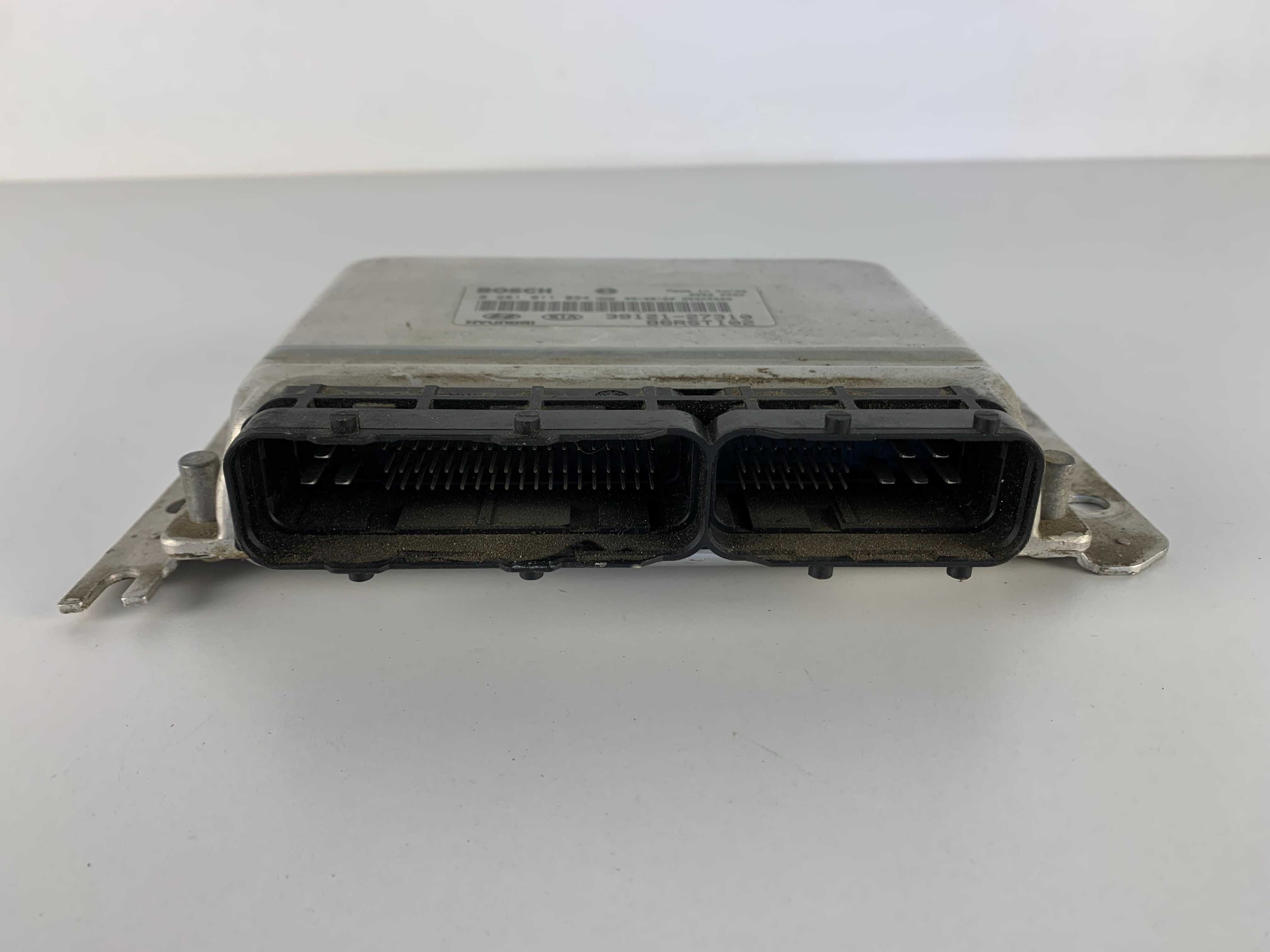 Компютър двигател ECU Киа Каренс KIA CARENS 2.0 CRDI