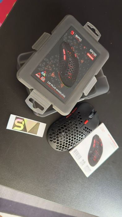 Vând mouse gaming wireless