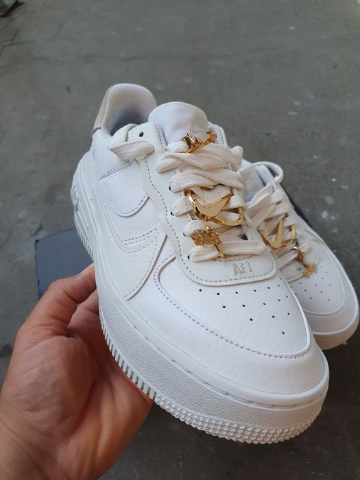 Nike Air Force 1 Low