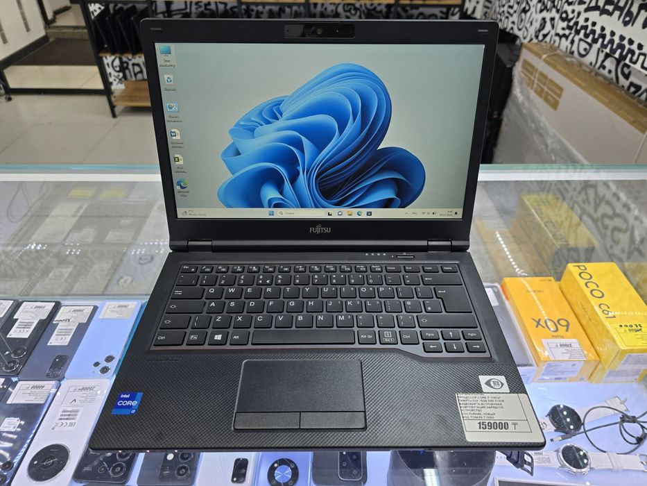 Новый ноутбук Fujitsu core i7 1165g7 озу 16gb ssd512gb рассрочка