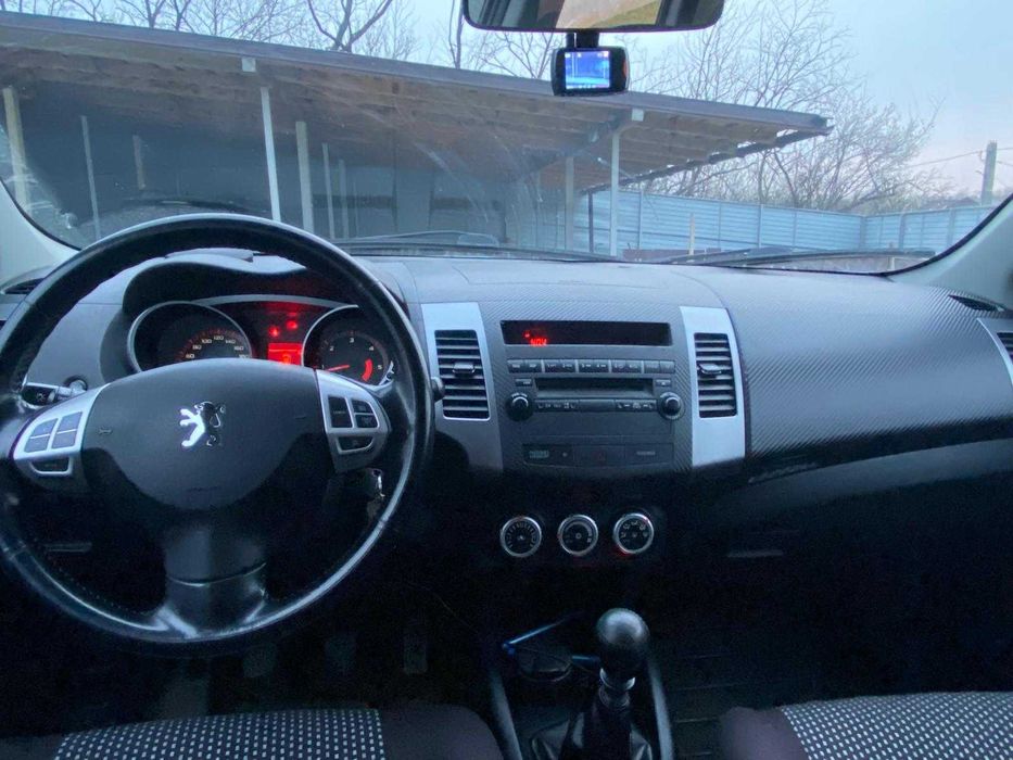 Peugeot SUV 4x4 7 locuri km 132000