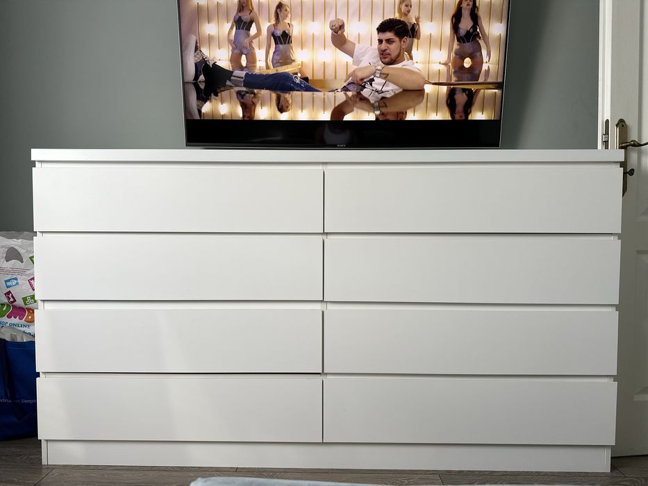 Comoda TV + Noptiere