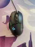 Mouse Logitech g502 Hero cu fir